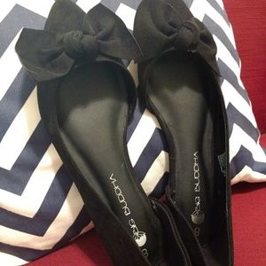 NEW Bowtie Suede Flats